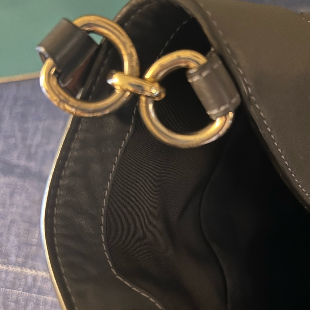 Coach Embossed Lexy shoulder Bag in beautiful black leather - Picture 9 of 17